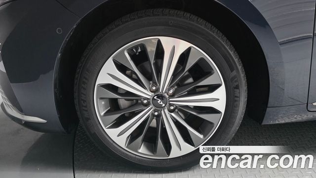 Kia K8 из Кореи Encar