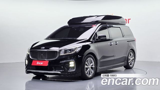 Kia Carnival Gasoline 9-seater Limousine(Special vehicle) — пробег 233 867 км — фото 1 из 5