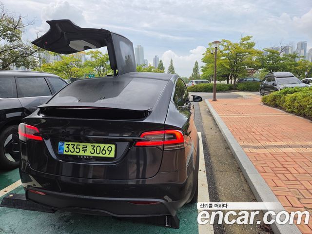 Tesla Model X AWD — пробег 3 384 км — фото 3 из 5