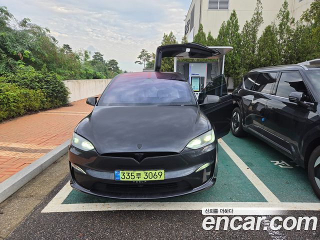 Tesla Model X AWD — пробег 3 384 км — фото 5 из 5
