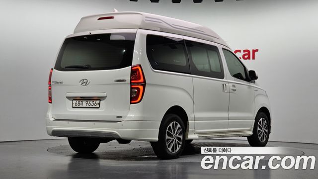 Hyundai Starex 4WD Limousine — пробег 105 017 км — фото 2 из 5