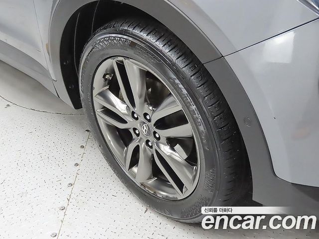 Hyundai Santafe Diesel(e-VGT) 2.2 4WD Exclusive Special — пробег 168 687 км — фото 5 из 5
