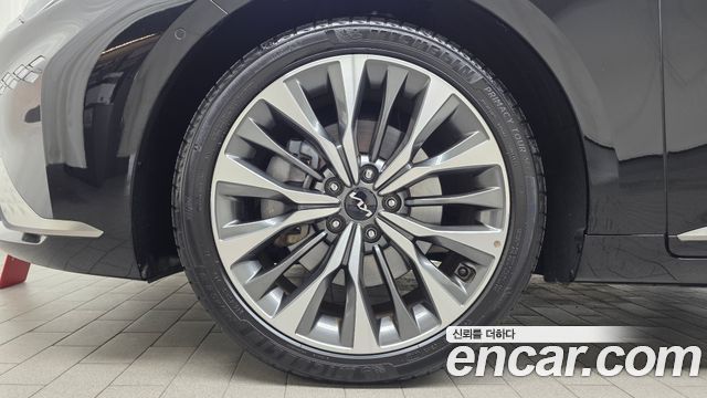 Kia K8 из Кореи Encar