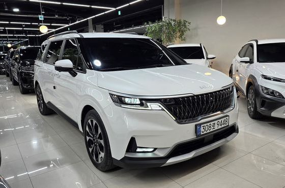Kia Carnival Diesel 9-Seater Prestige — пробег 64 164 км — фото 3 из 5