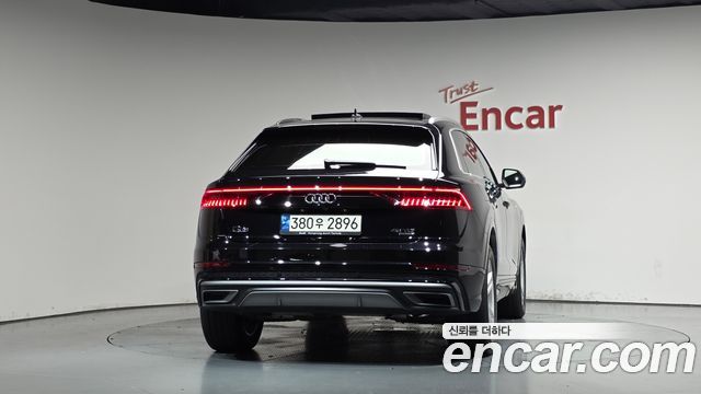 Audi Q8 45 TDI Quattro Premium — пробег 69 057 км — фото 4 из 5