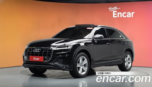 Audi Q8 45 TDI Quattro Premium — пробег 69 057 км — фото 1 из 5