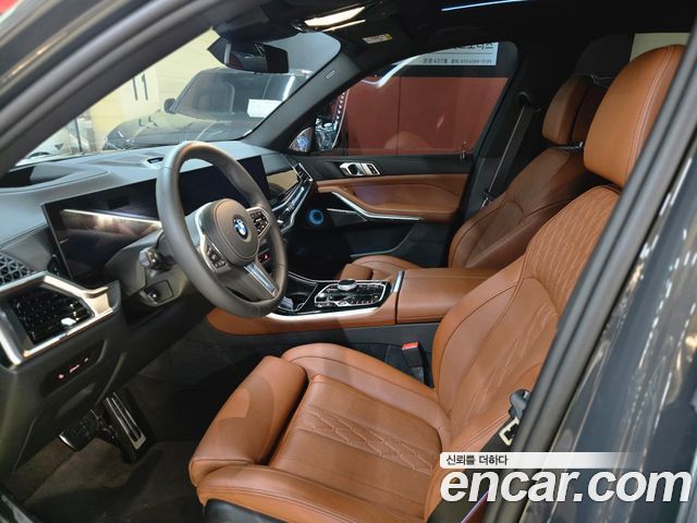 BMW X5 xDrive 40i M Sport Pro — пробег 6 660 км — фото 5 из 5