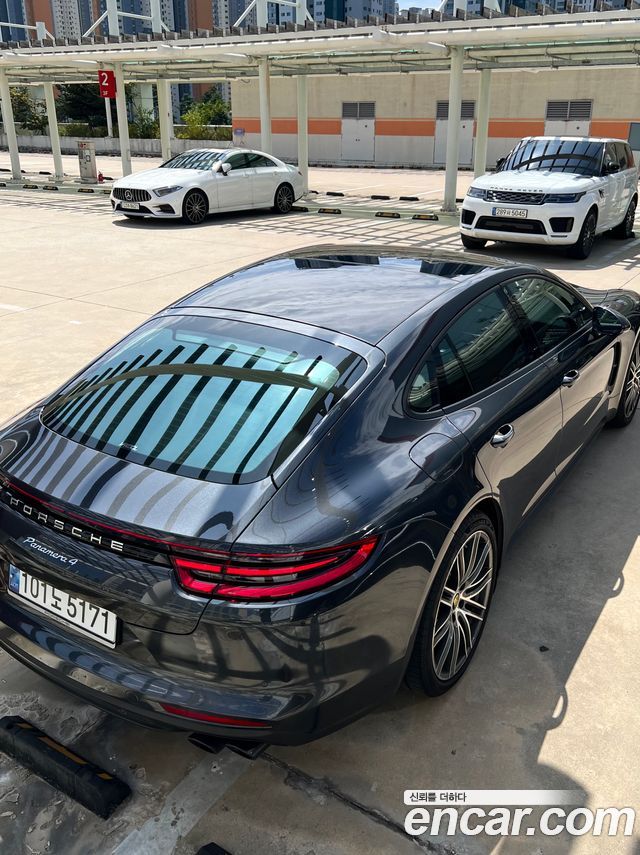 Porsche Panamera 3.0 AWD — пробег 60 000 км — фото 3 из 5