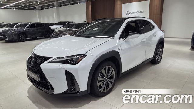Lexus UX из Кореи Encar