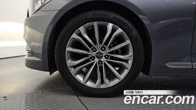 Hyundai Genesis из Кореи Encar