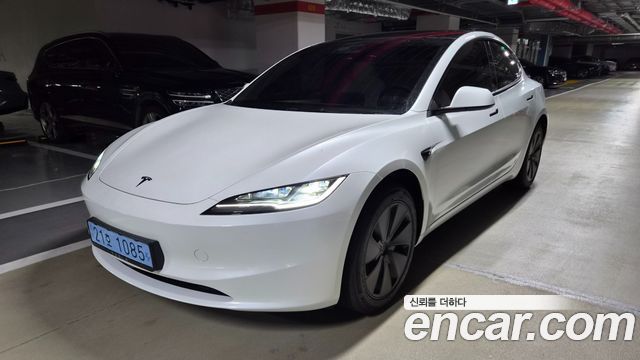 Tesla Model 3 Premium Long Range RWD — пробег 500 км — фото 4 из 5