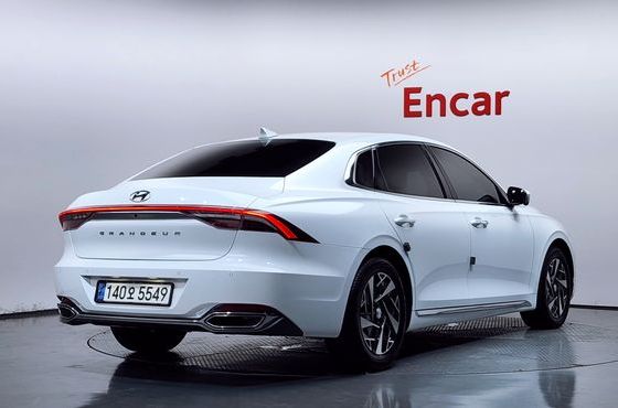 Hyundai Grandeur Exclusive — пробег 26 621 км — фото 2 из 5