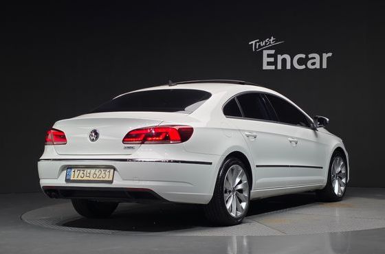 Volkswagen CC 2.0 TDI BlueMotion — пробег 164 589 км — фото 2 из 5