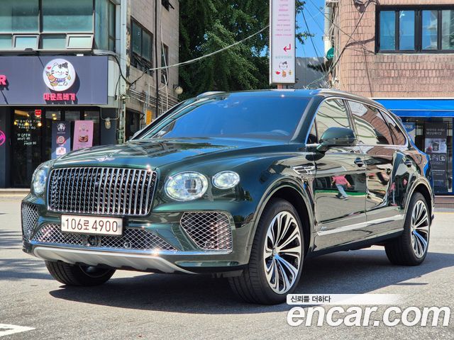 Bentley Bentayga 4.0 V8 EWB Azure — пробег 10 000 км — фото 3 из 5