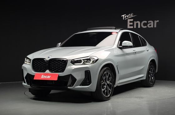 BMW X4 xDrive20i M Sport — пробег 30 046 км — фото 1 из 5