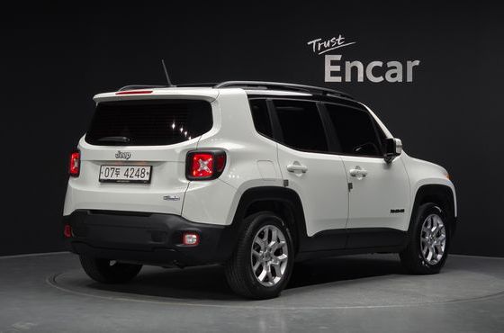 Jeep Renegade 2.4 Longitude High — пробег 83 203 км — фото 2 из 5