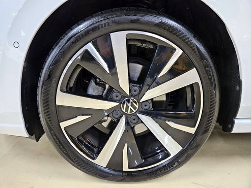 Volkswagen Golf 2.0 TDI Prestige — пробег 12 000 км — фото 5 из 5