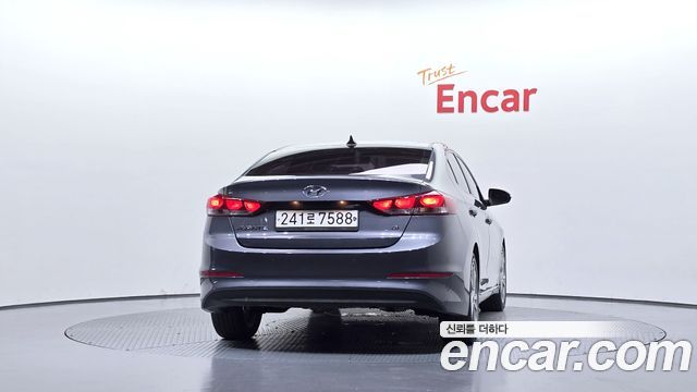 Hyundai AVANTE из Кореи Encar