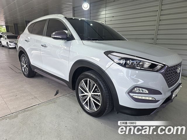 Hyundai Tucson Diesel 1.7 2WD Modern Fever — пробег 145 252 км — фото 2 из 5