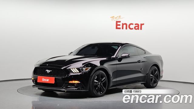 Ford Mustang Coupe — пробег 94 398 км — фото 1 из 5