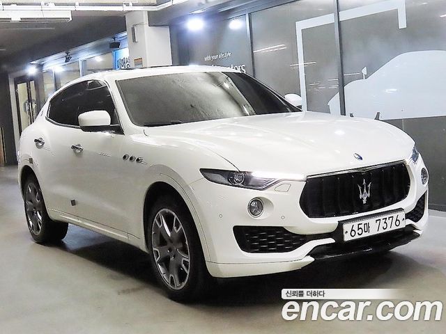 Maserati Levante из Кореи Encar