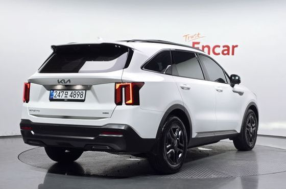 Kia Sorento HEV 1.6 4WD Gravity — пробег 7 440 км — фото 2 из 5