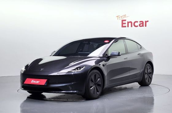 Tesla Model 3 RWD — пробег 25 933 км — фото 1 из 5