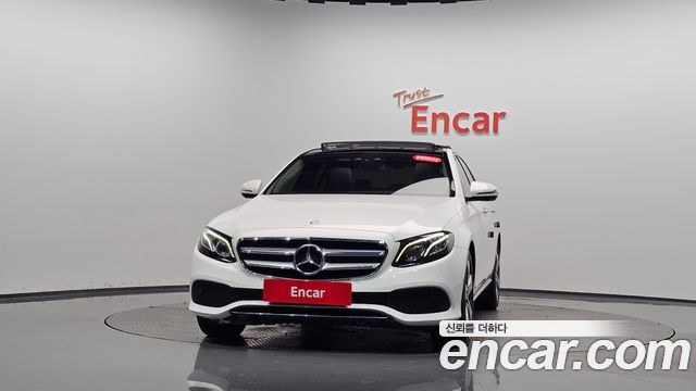 Mercedes-Benz E-Class из Кореи Encar