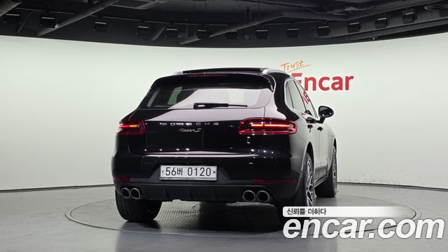 Porsche Macan из Кореи Encar