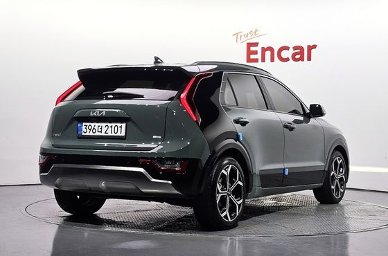 Kia Niro Signature — пробег 43 309 км — фото 2 из 5