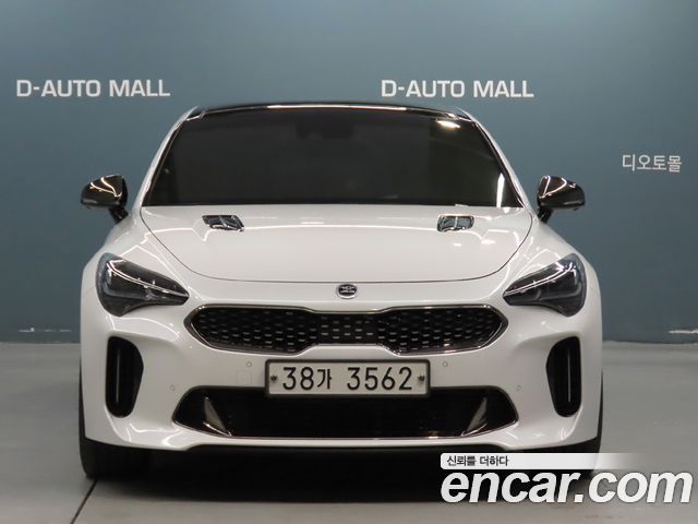 Kia Stinger 2.0 Turbo AWD Platinum — пробег 33 931 км — фото 2 из 5