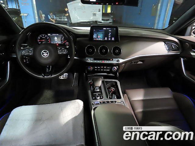 Kia Stinger 2.0 Turbo AWD Platinum — пробег 33 931 км — фото 5 из 5