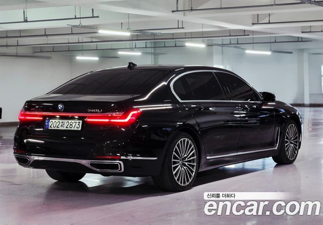 BMW 7-Series 740Li xDrive Design Pure Excellence — пробег 98 878 км — фото 2 из 5