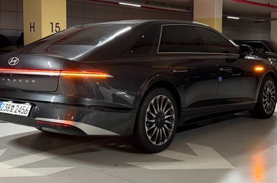 Hyundai Grandeur 2.5 Gasoline 2WD Caligraphy — пробег 800 км — фото 2 из 5