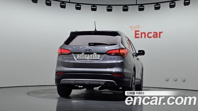 Hyundai Santafe Diesel(e-VGT) 2.2 2WD Exclusive — пробег 179 961 км — фото 4 из 5