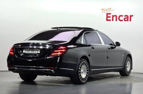 Mercedes-Benz S-Class Maybach S560 4MATIC — пробег 110 155 км — фото 2 из 5