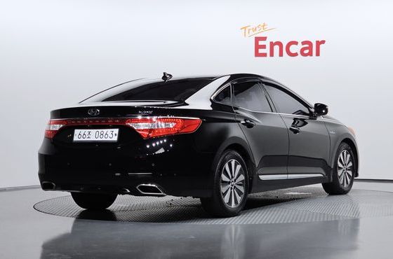 Hyundai Grandeur Premium — пробег 204 755 км — фото 2 из 5