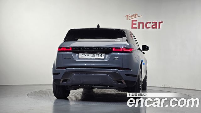 Land Rover Range Rover Evoque D180 First Edition — пробег 66 579 км — фото 4 из 5