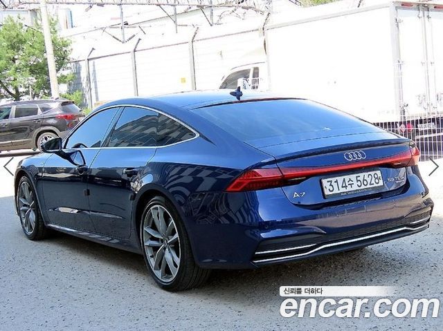 Audi A7 55 TFSI Quattro Premium — пробег 122 233 км — фото 3 из 5