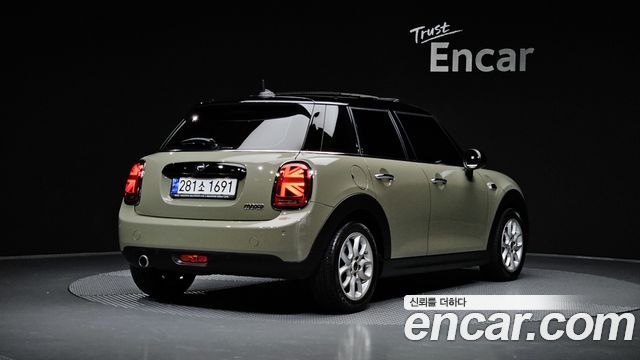 Mini Cooper из Кореи Encar