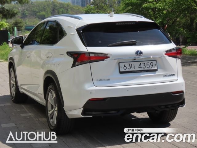 Lexus NX Executive — пробег 121 101 км — фото 4 из 5