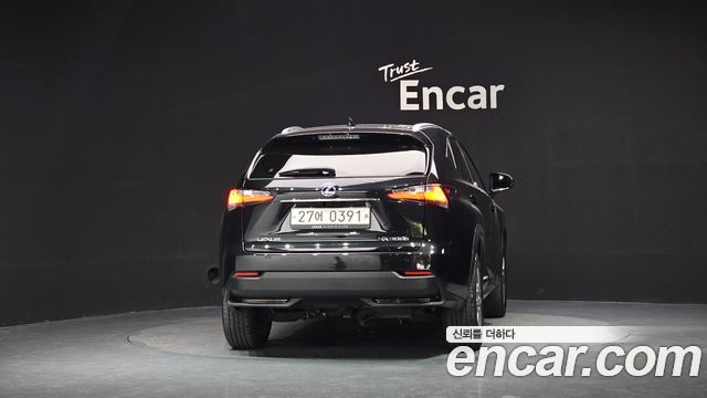 Lexus NX Supreme — пробег 98 369 км — фото 4 из 5