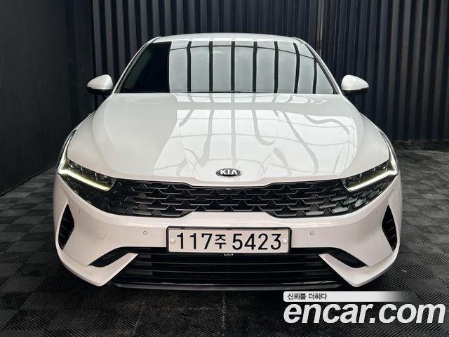 Kia K5 Signature — пробег 109 782 км — фото 1 из 5