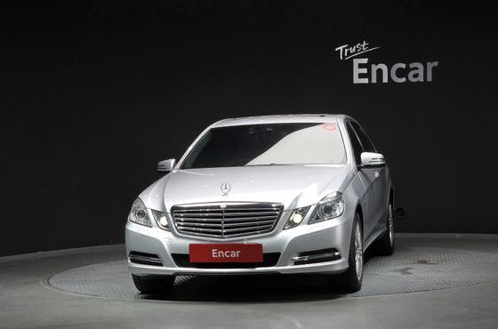 Mercedes-Benz E-Class E200 CGI — пробег 96 944 км — фото 3 из 5