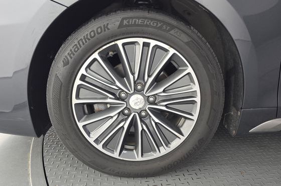 Hyundai Grandeur Premium — пробег 211 939 км — фото 5 из 5