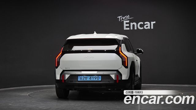 Kia EV3 из Кореи Encar