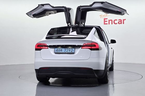 Tesla Model X AWD — пробег 71 454 км — фото 4 из 5