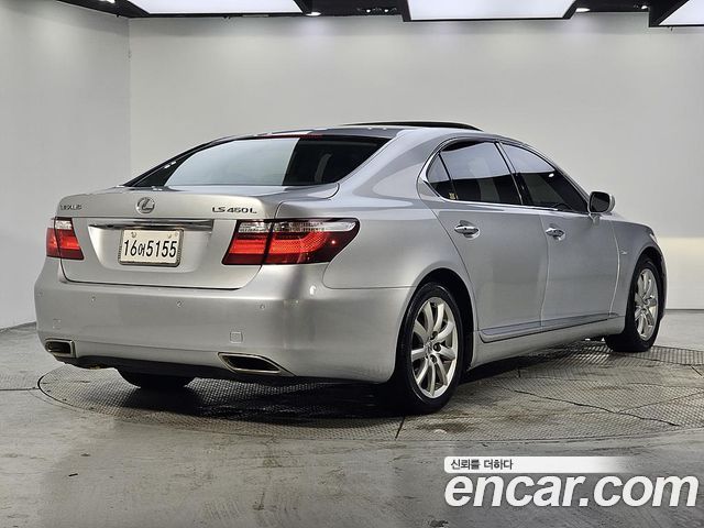 Lexus LS 5-seats XF40 — пробег 187 024 км — фото 4 из 5