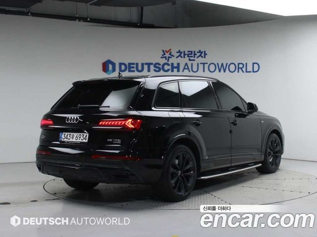 Audi Q7 55 TFSI Quattro Premium — пробег 73 357 км — фото 3 из 5
