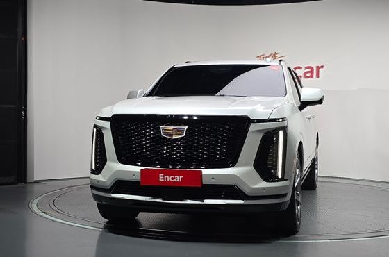 Cadillac Escalade 6.2 ESV ESV Sports Platinum — пробег 21 575 км — фото 3 из 5